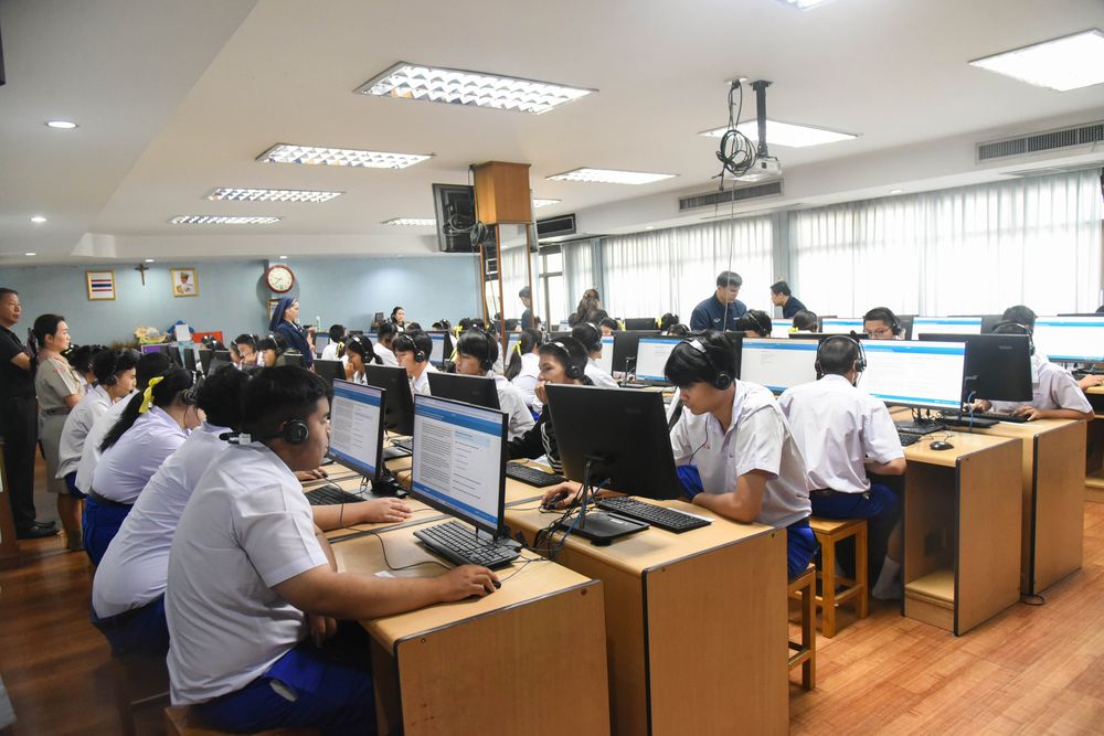 โรงเรียนปรีชานุศาสน์