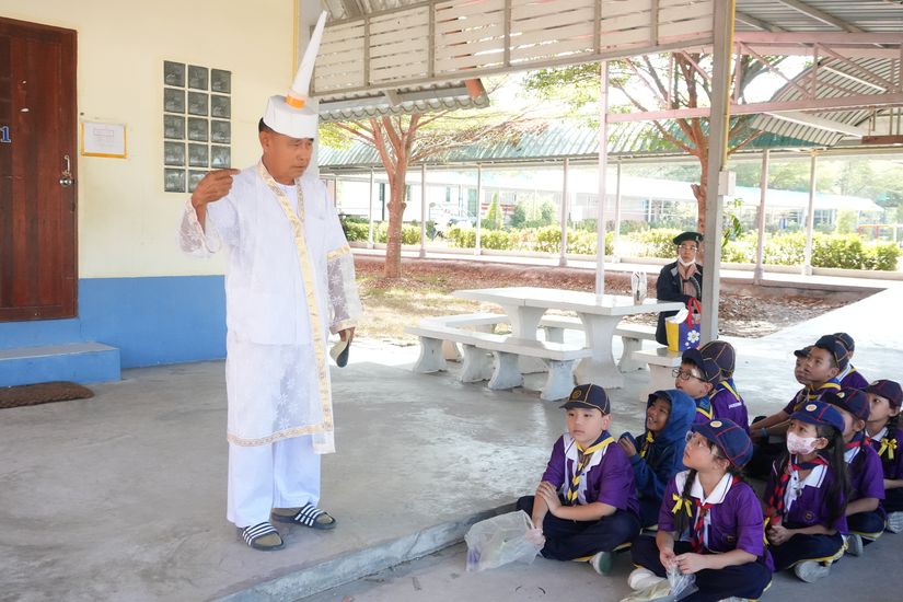 โรงเรียนปรีชานุศาสน์