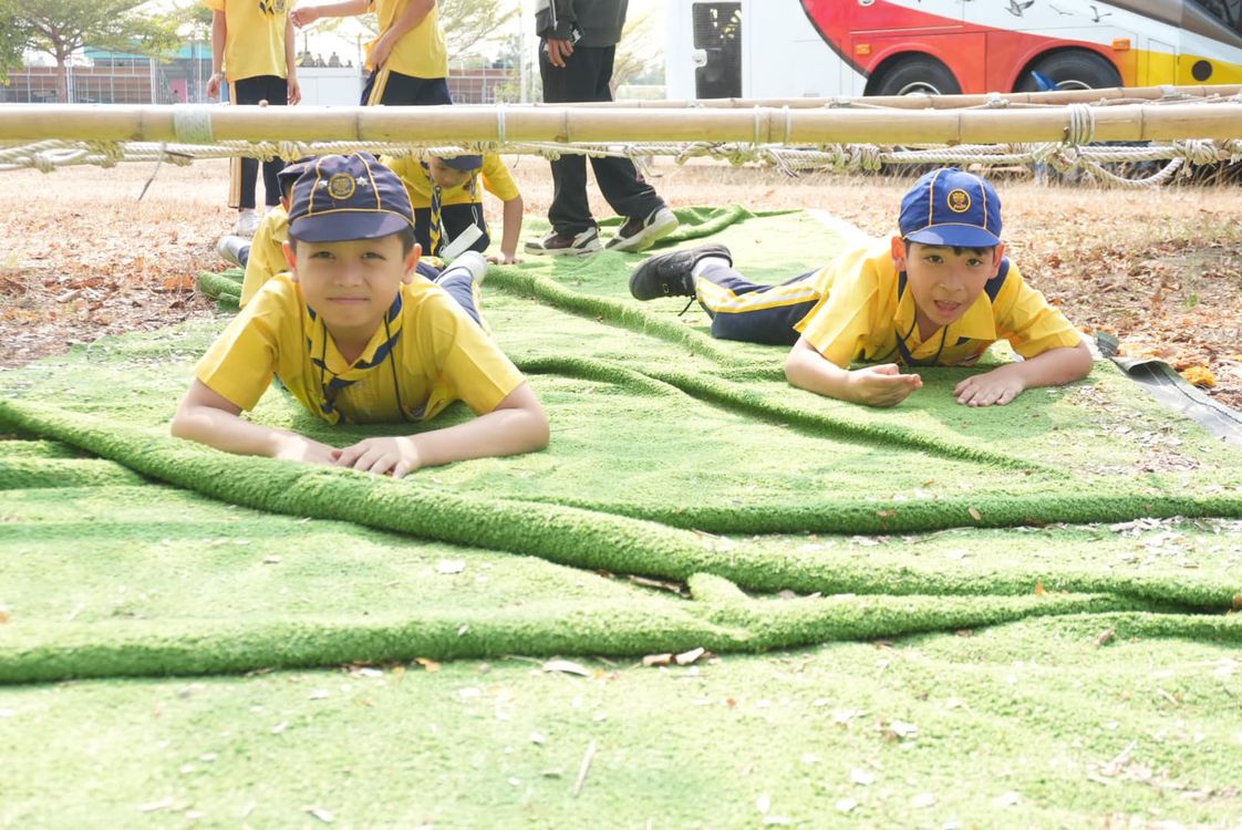 โรงเรียนปรีชานุศาสน์