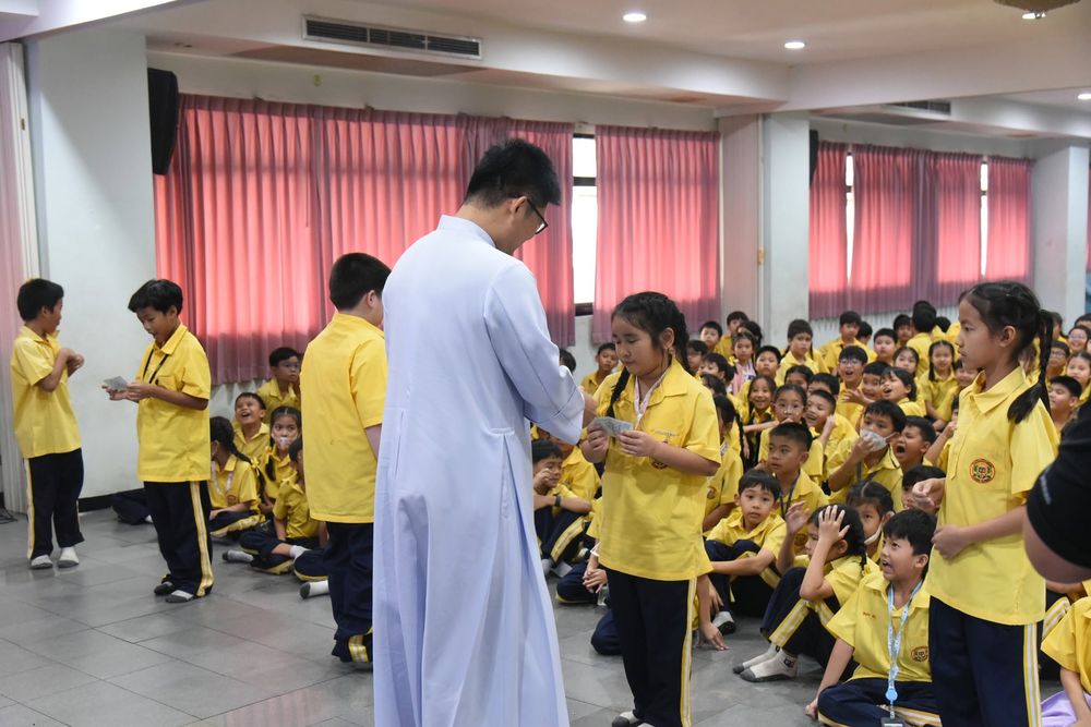 โรงเรียนปรีชานุศาสน์