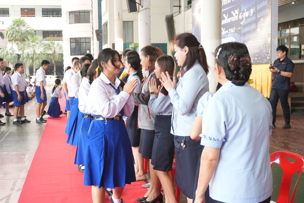 โรงเรียนปรีชานุศาสน์