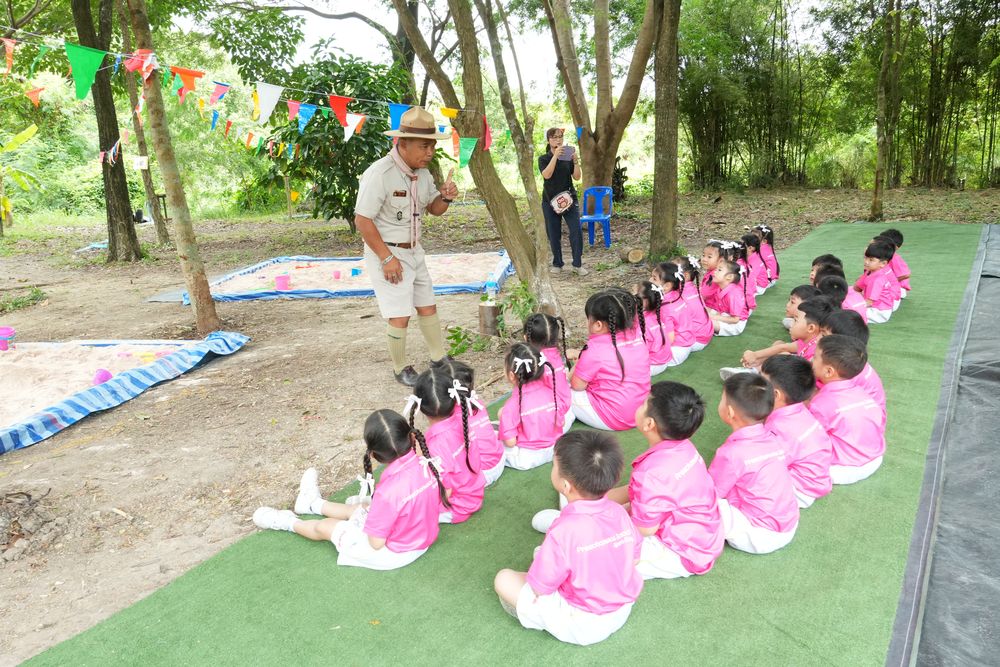 โรงเรียนปรีชานุศาสน์