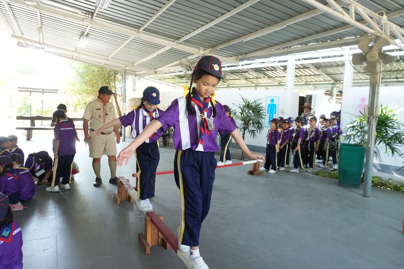 โรงเรียนปรีชานุศาสน์