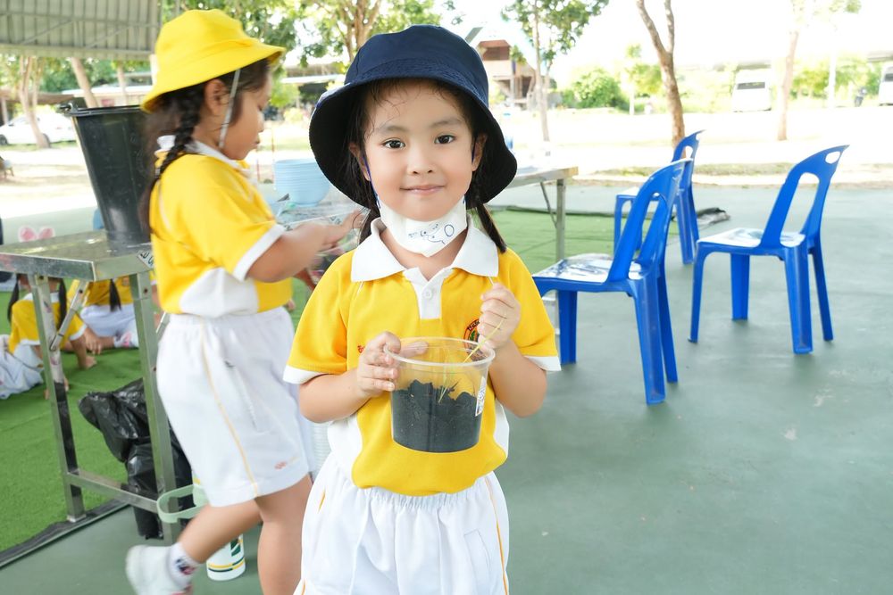 โรงเรียนปรีชานุศาสน์