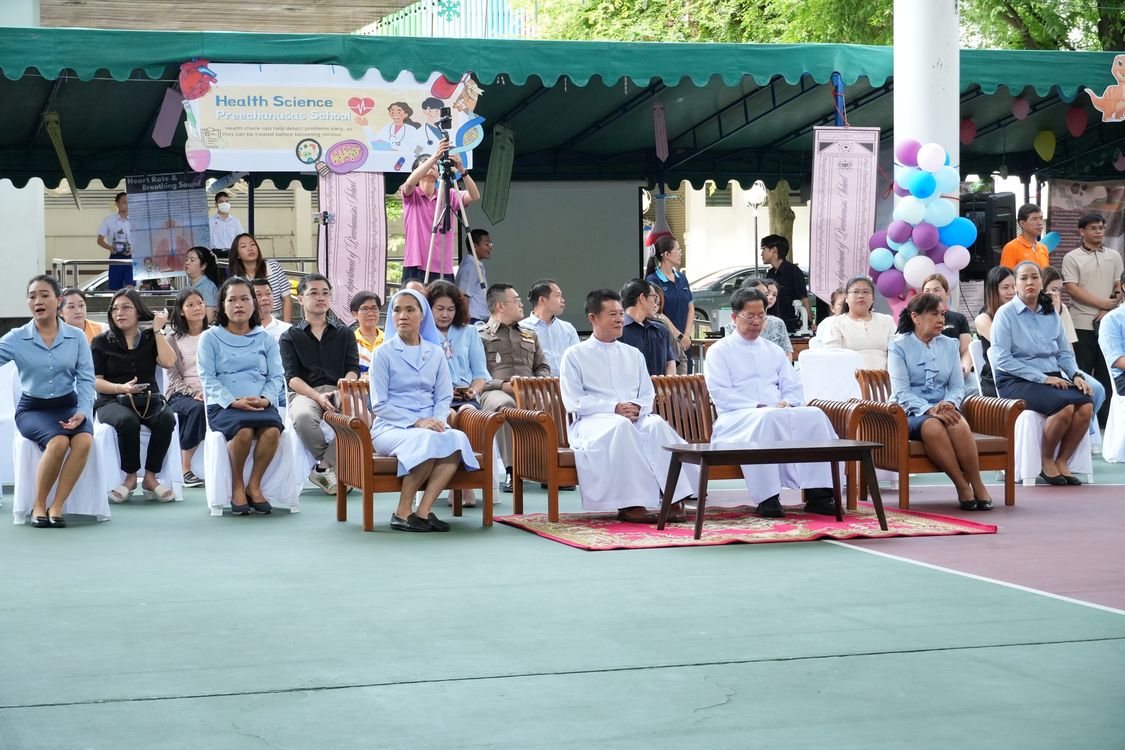 โรงเรียนปรีชานุศาสน์