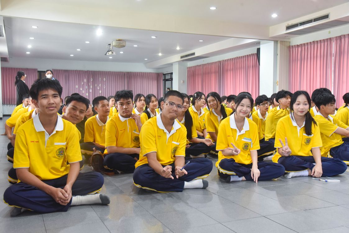โรงเรียนปรีชานุศาสน์