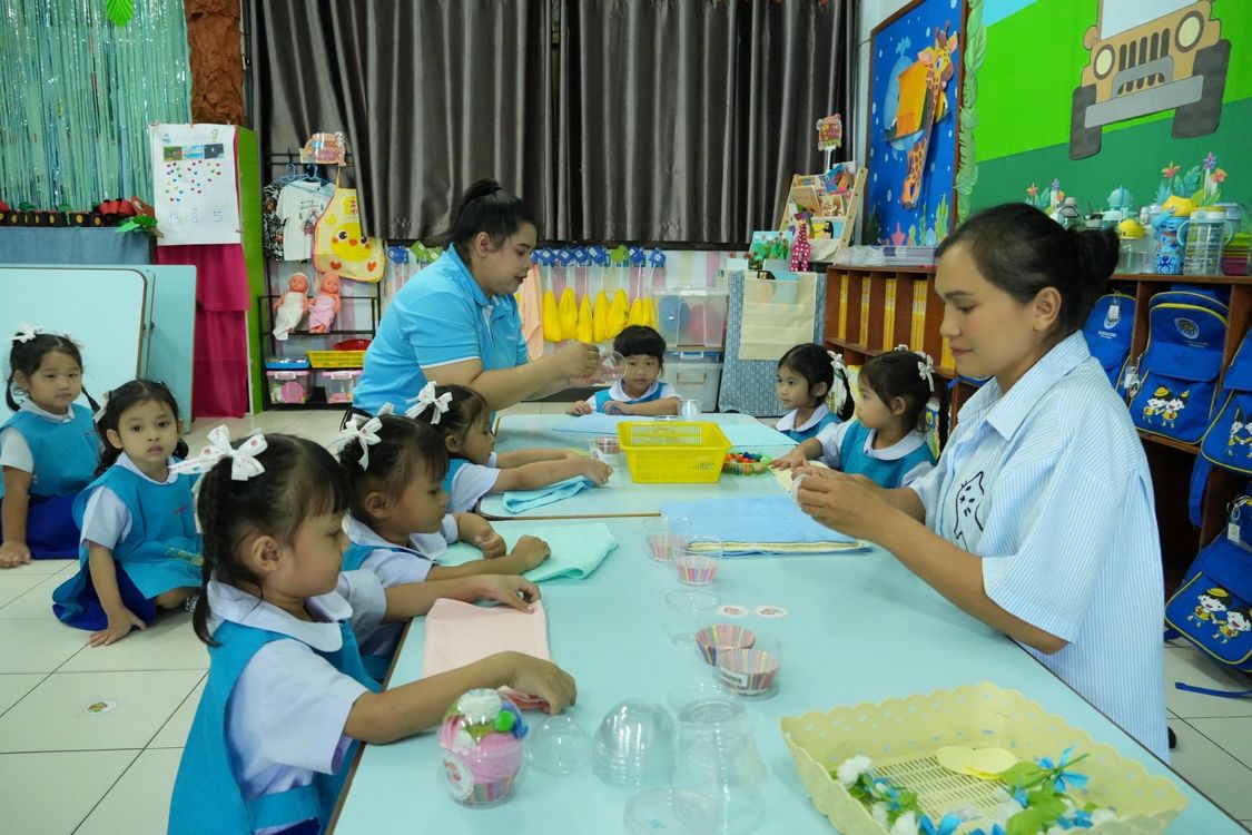 โรงเรียนปรีชานุศาสน์