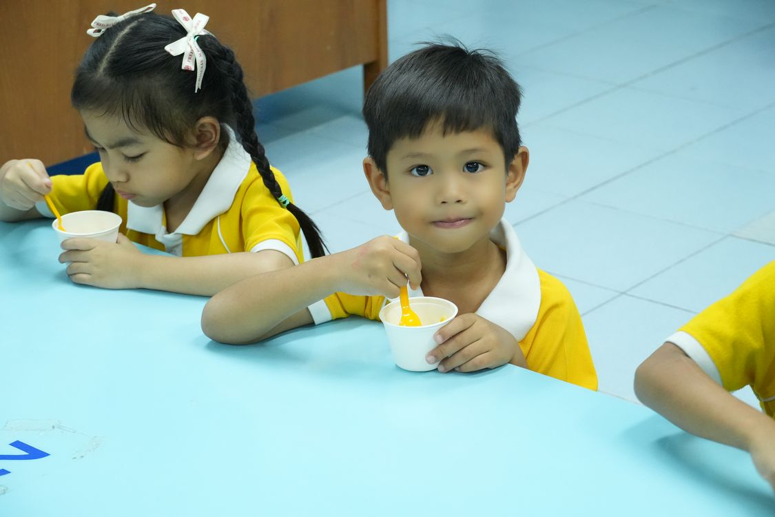 โรงเรียนปรีชานุศาสน์
