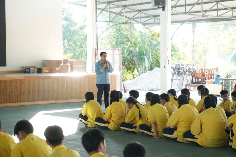 โรงเรียนปรีชานุศาสน์