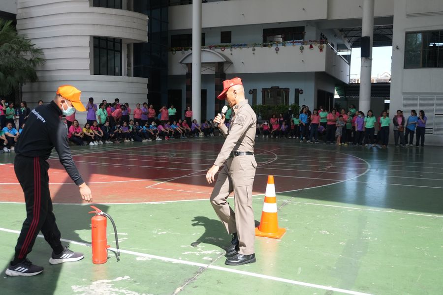 โรงเรียนปรีชานุศาสน์