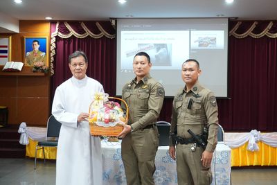 โรงเรียนปรีชานุศาสน์