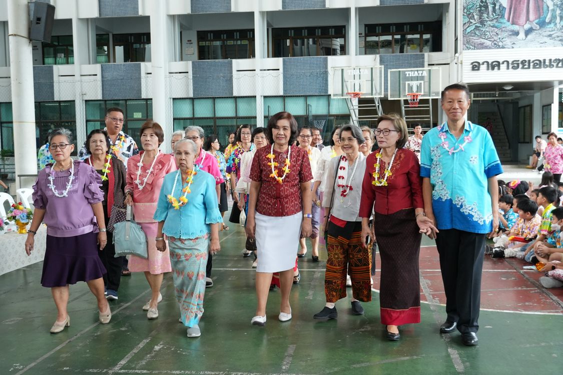 โรงเรียนปรีชานุศาสน์