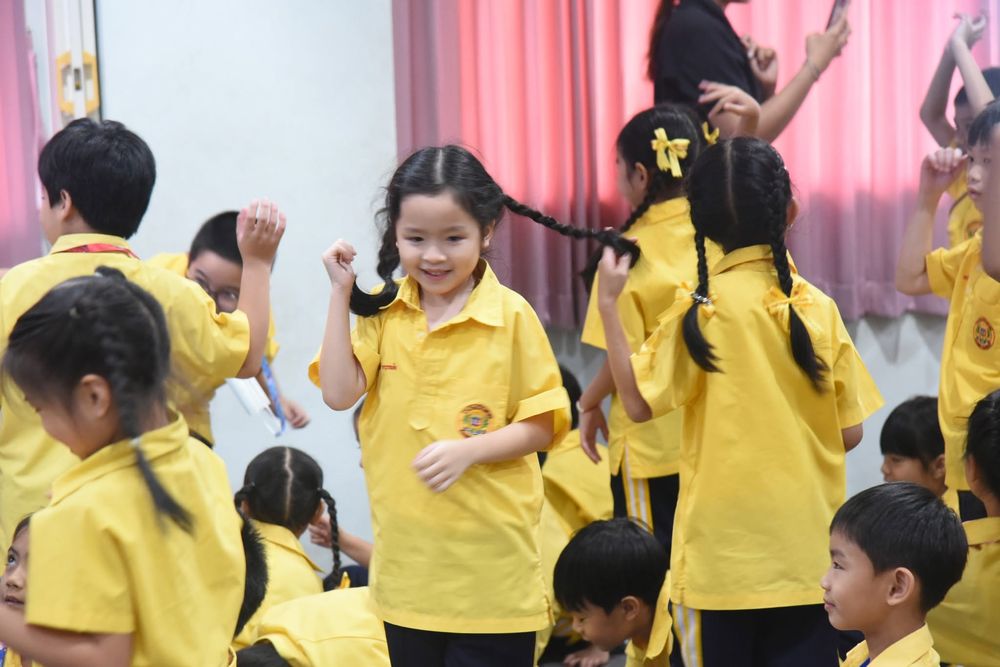 โรงเรียนปรีชานุศาสน์