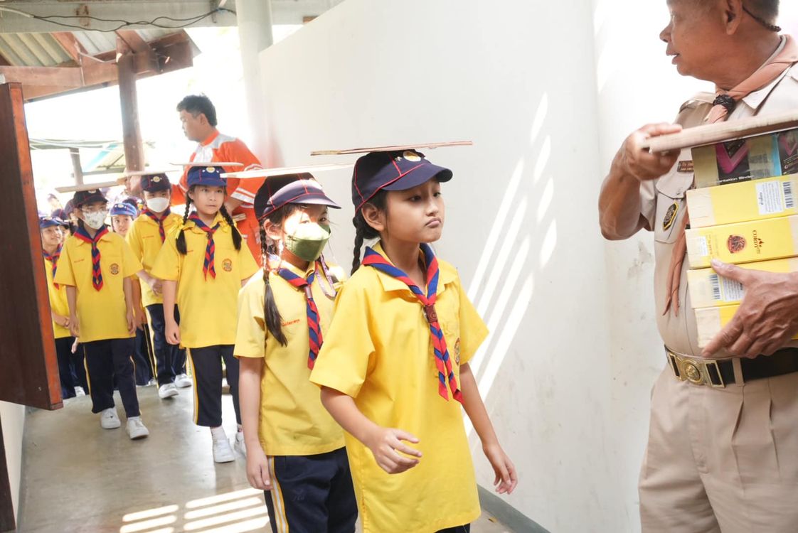 โรงเรียนปรีชานุศาสน์
