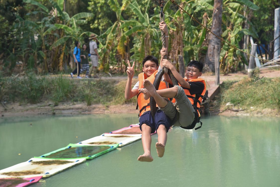 โรงเรียนปรีชานุศาสน์