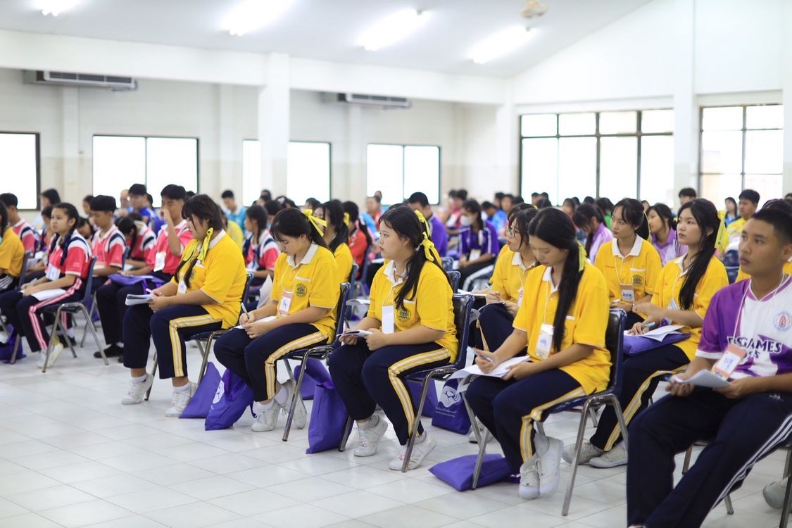 โรงเรียนปรีชานุศาสน์