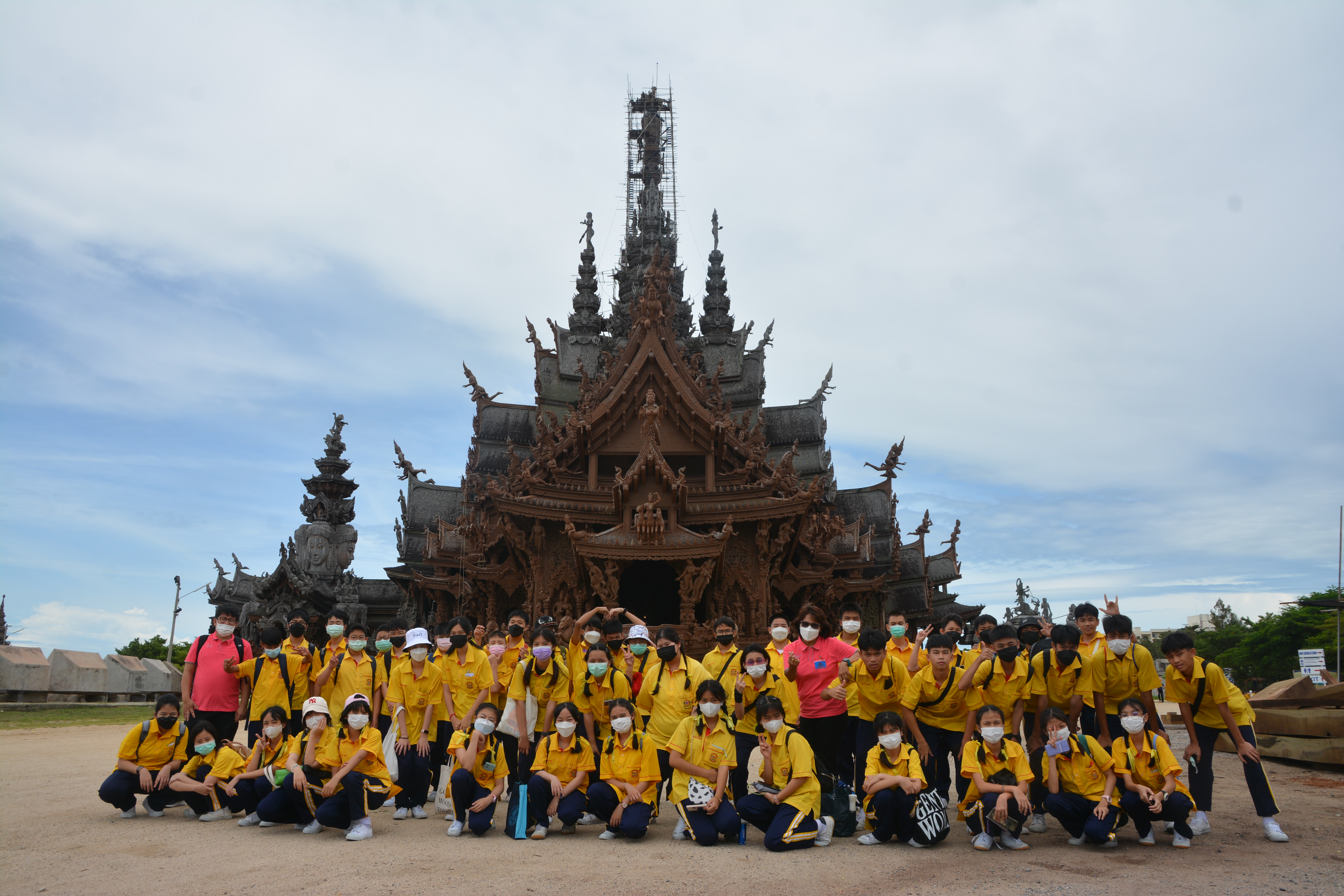 โรงเรียนปรีชานุศาสน์