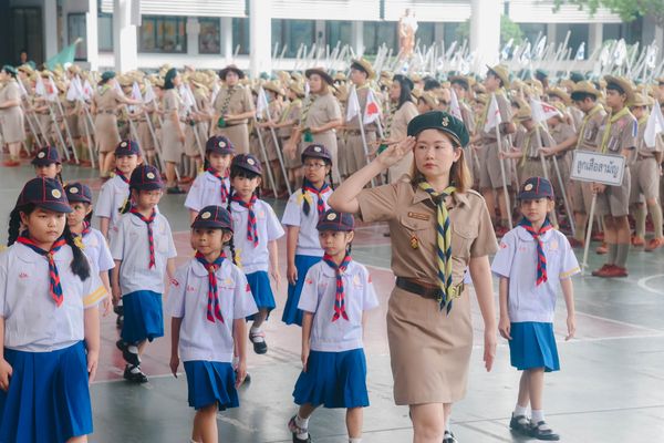 โรงเรียนปรีชานุศาสน์