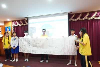 โรงเรียนปรีชานุศาสน์