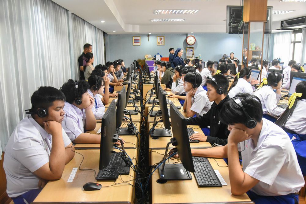 โรงเรียนปรีชานุศาสน์