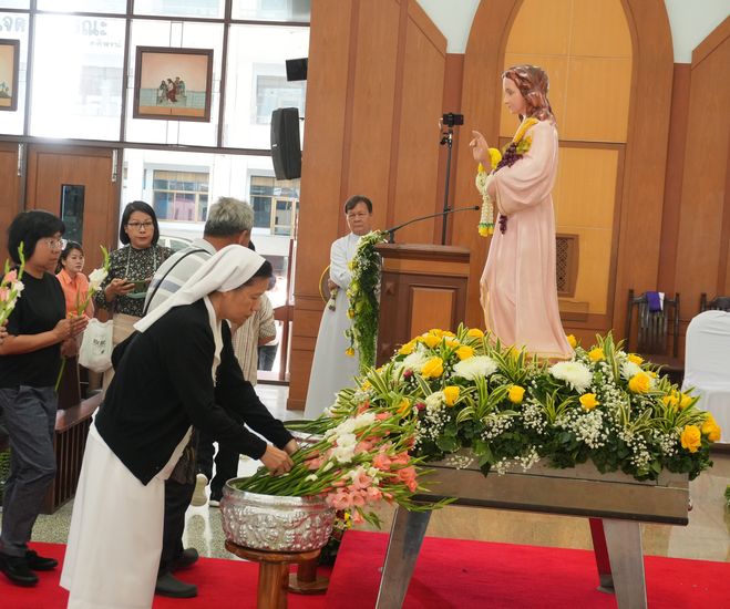 โรงเรียนปรีชานุศาสน์
