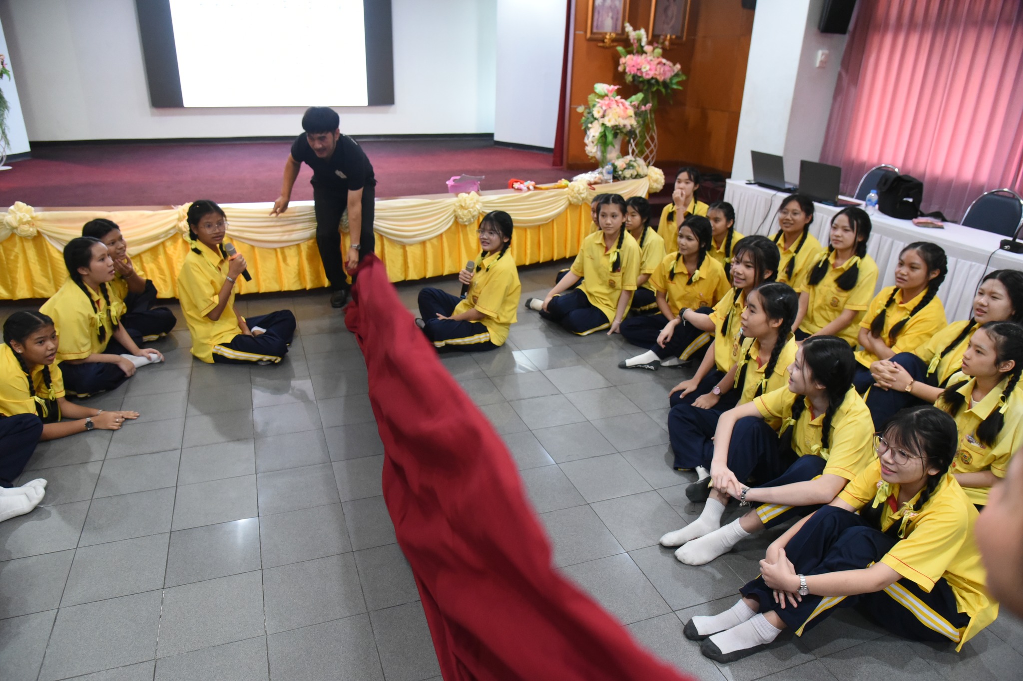 โรงเรียนปรีชานุศาสน์