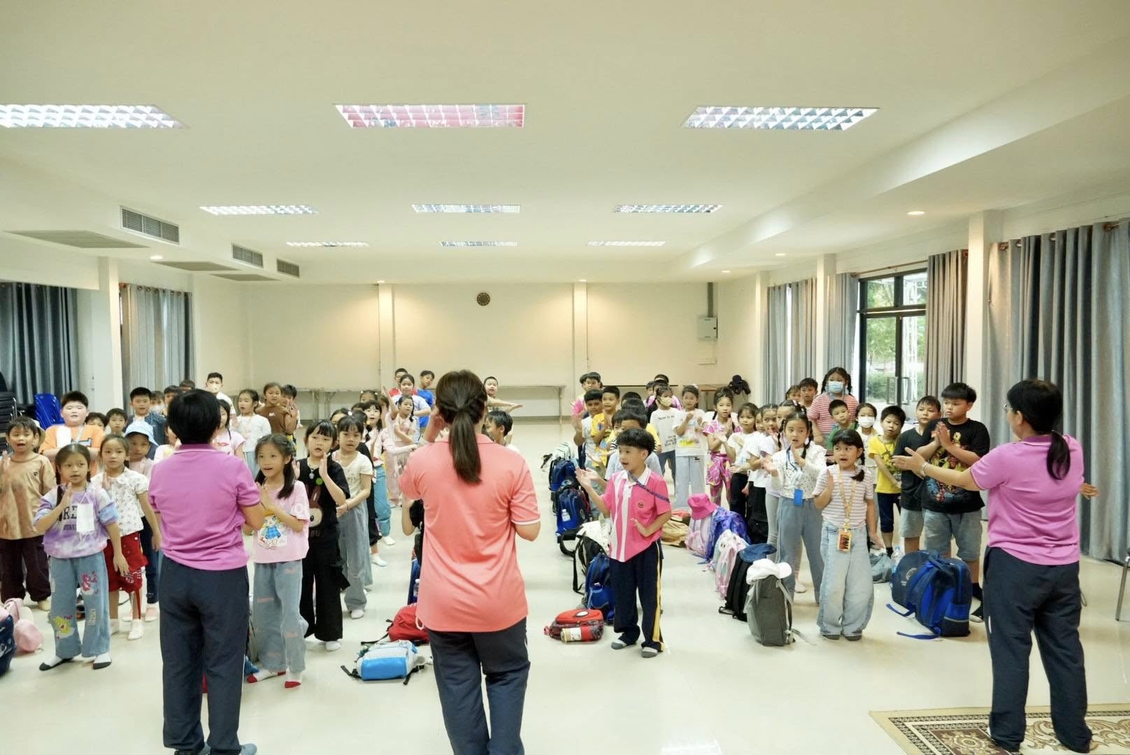 โรงเรียนปรีชานุศาสน์