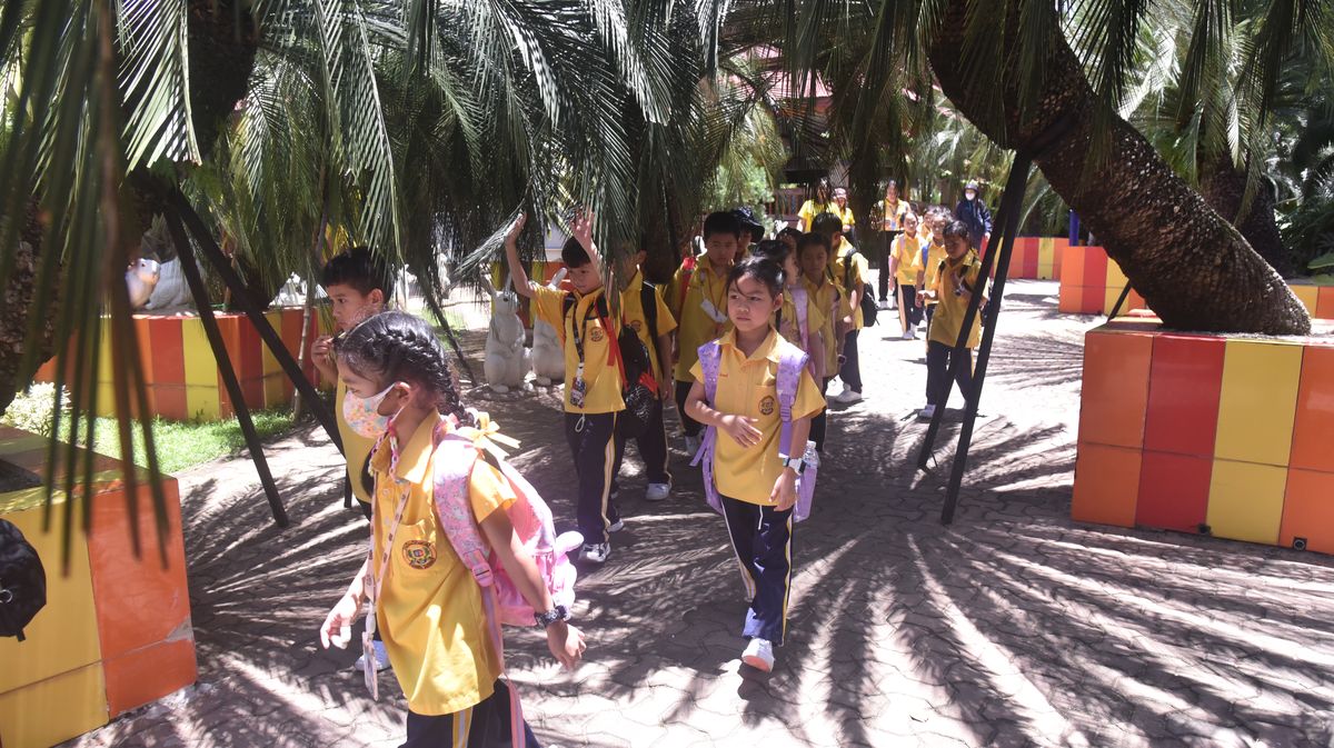 โรงเรียนปรีชานุศาสน์