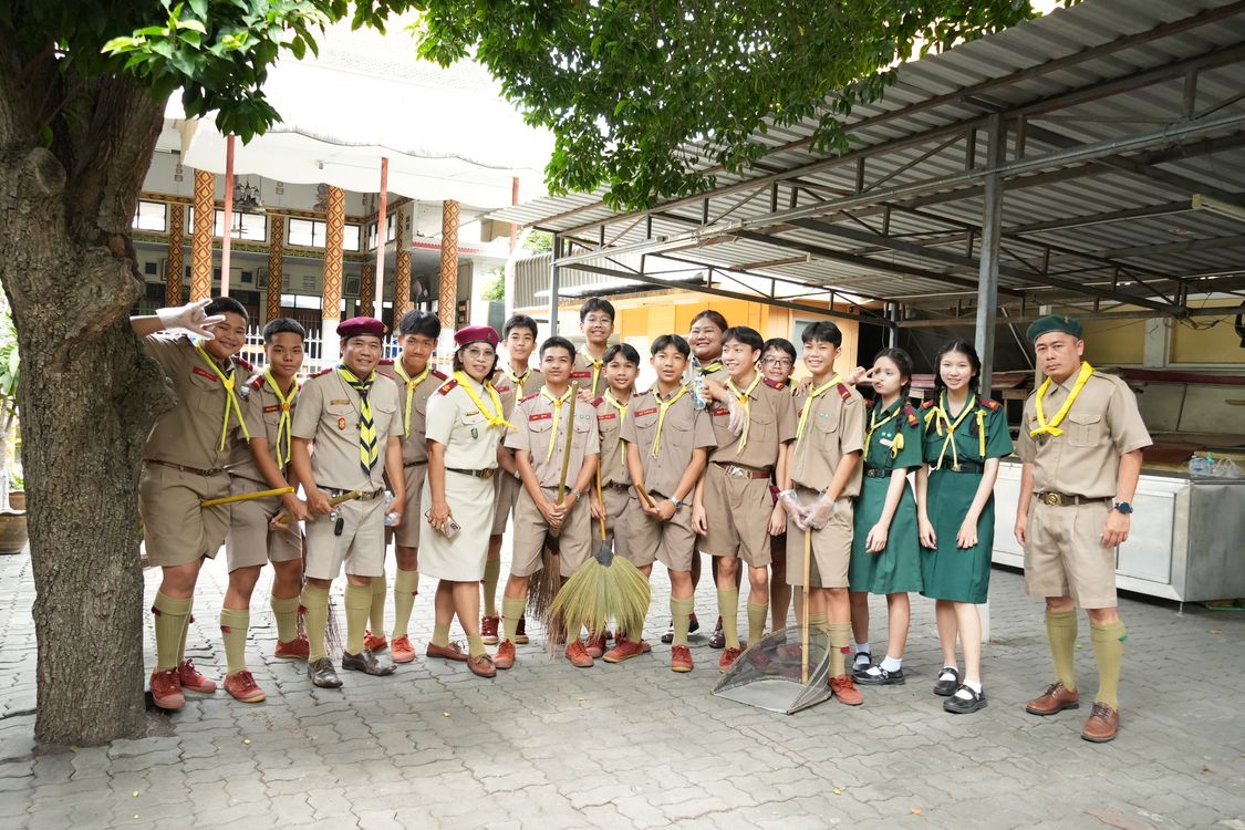 โรงเรียนปรีชานุศาสน์