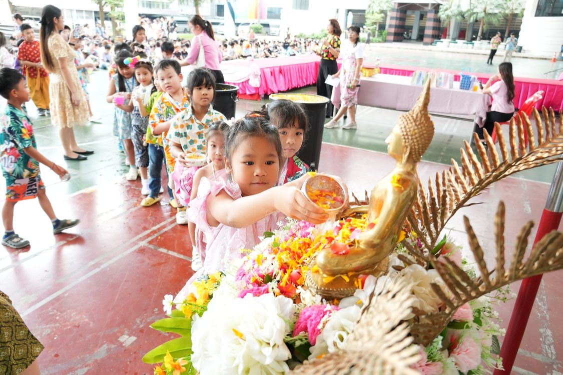โรงเรียนปรีชานุศาสน์
