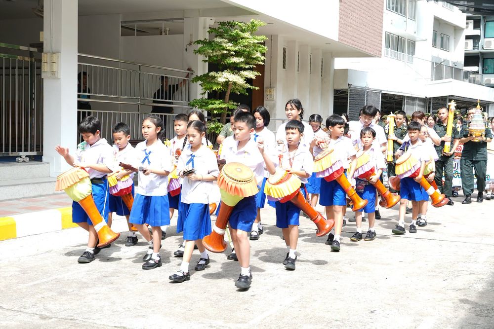 โรงเรียนปรีชานุศาสน์