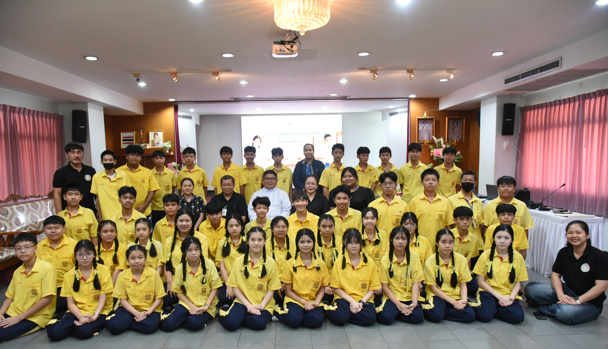 โรงเรียนปรีชานุศาสน์