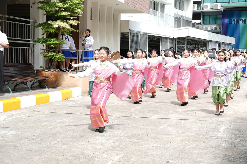 โรงเรียนปรีชานุศาสน์