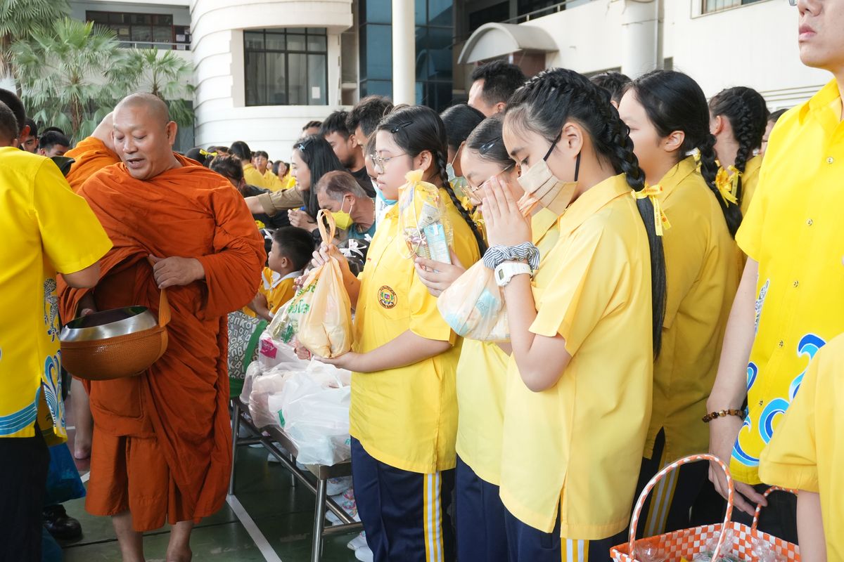 โรงเรียนปรีชานุศาสน์