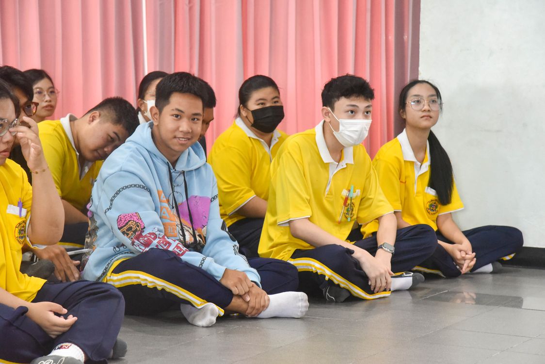 โรงเรียนปรีชานุศาสน์