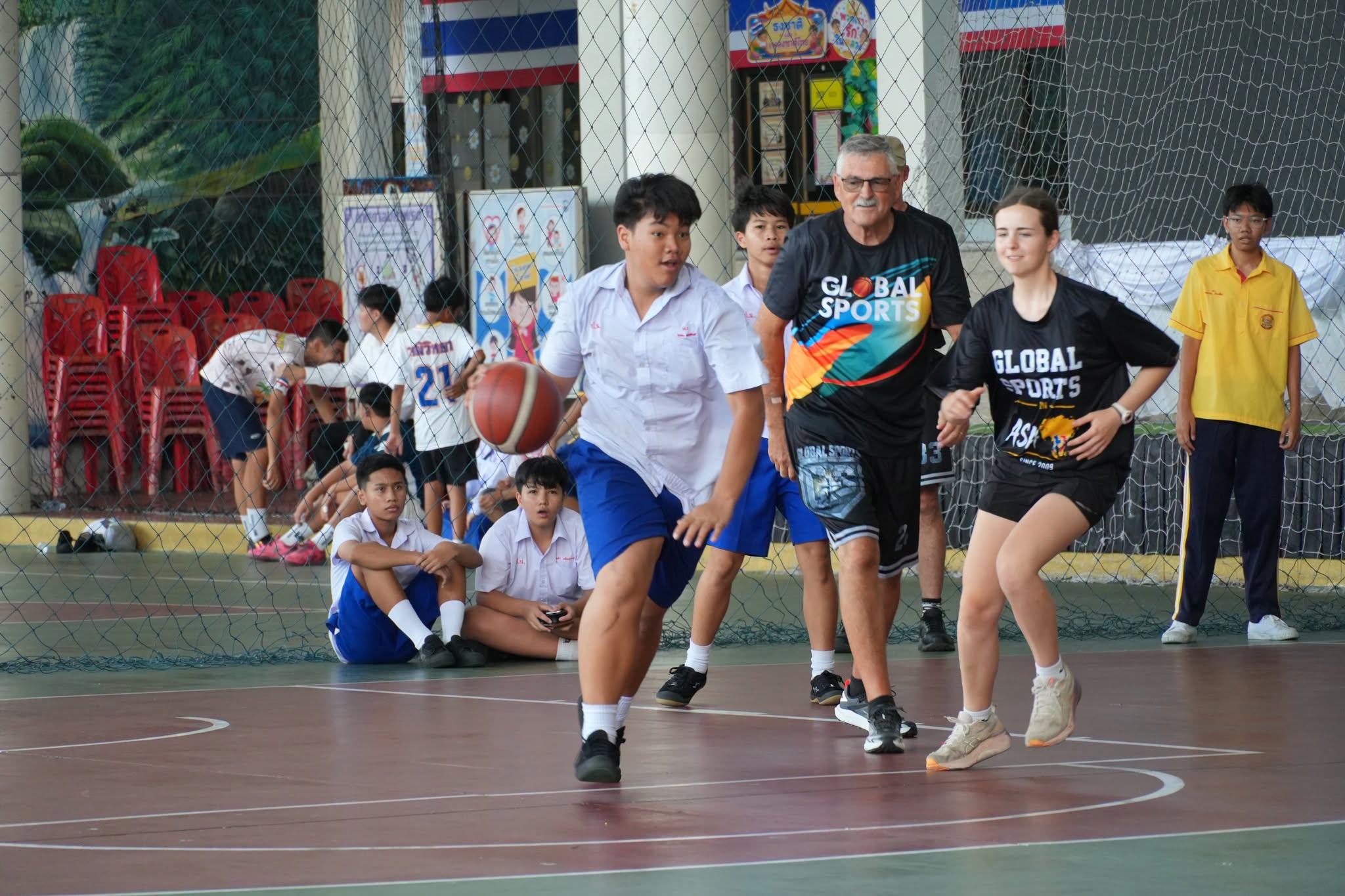 โรงเรียนปรีชานุศาสน์