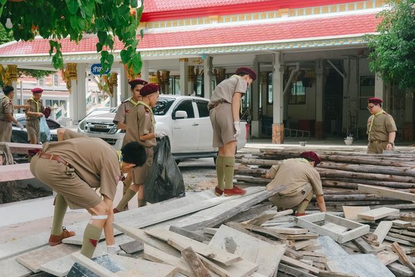 โรงเรียนปรีชานุศาสน์