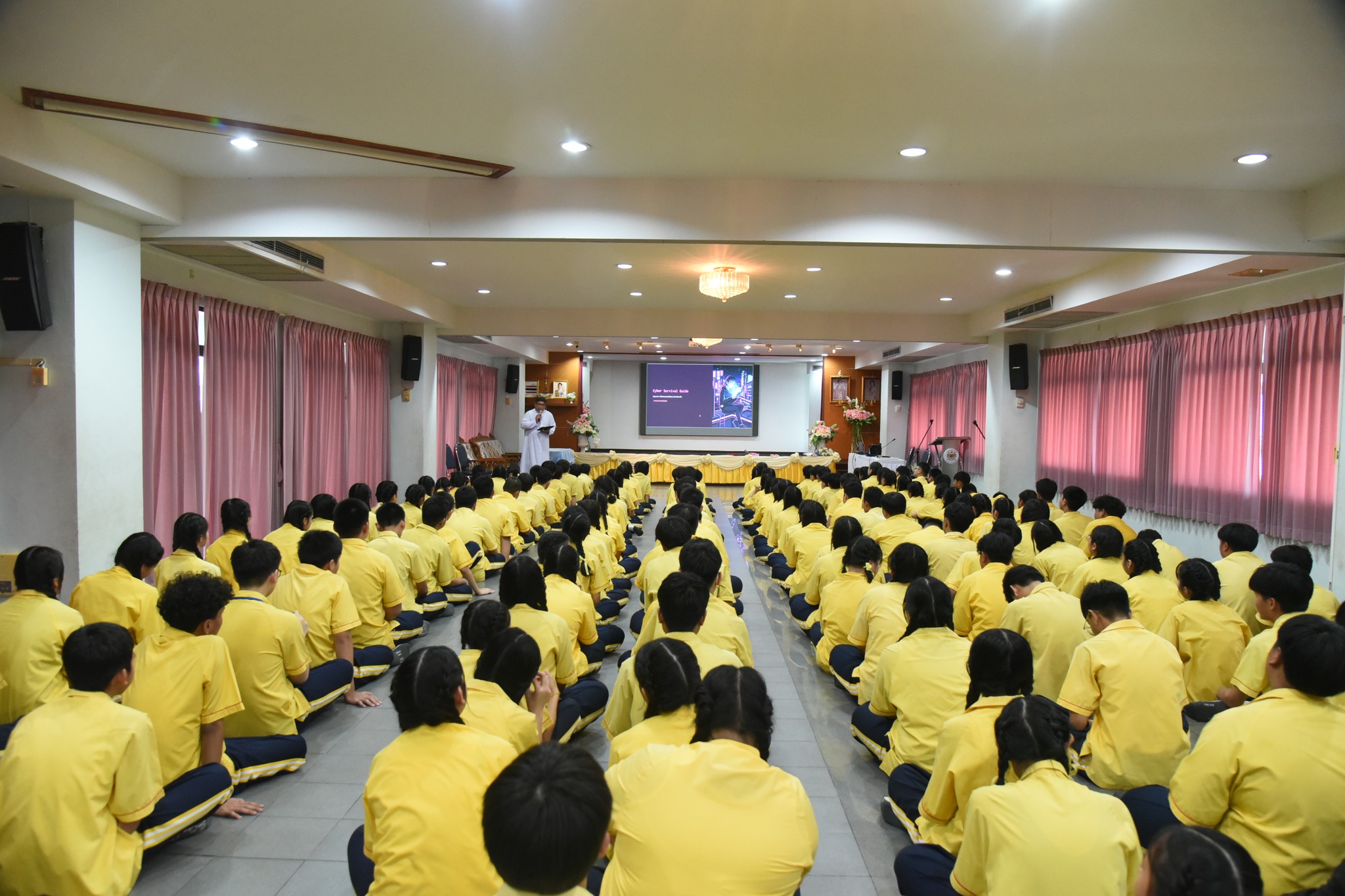 โรงเรียนปรีชานุศาสน์