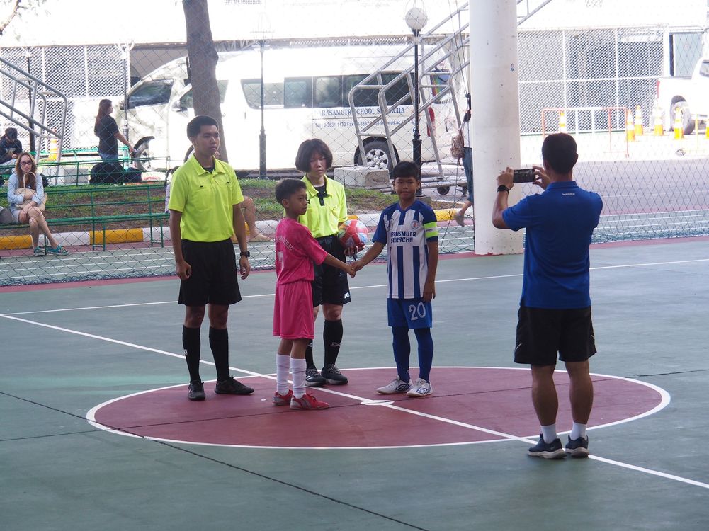 โรงเรียนปรีชานุศาสน์