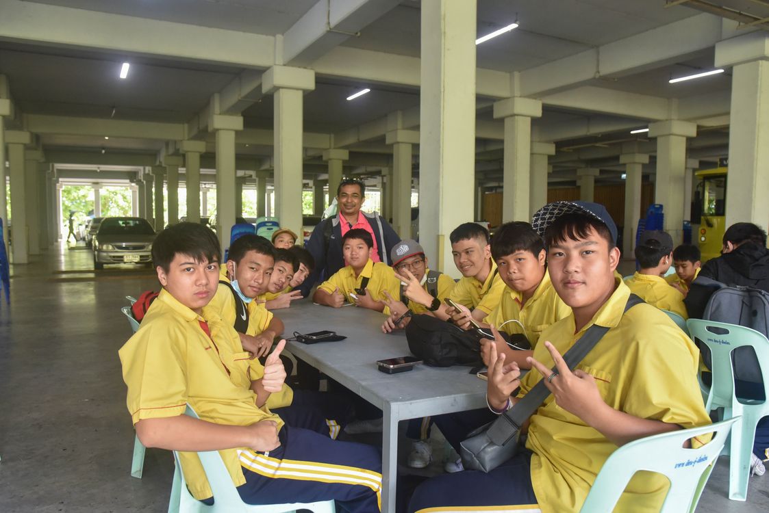 โรงเรียนปรีชานุศาสน์