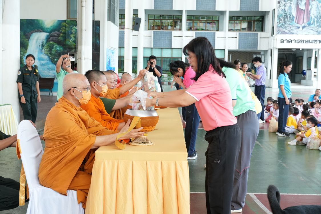 โรงเรียนปรีชานุศาสน์