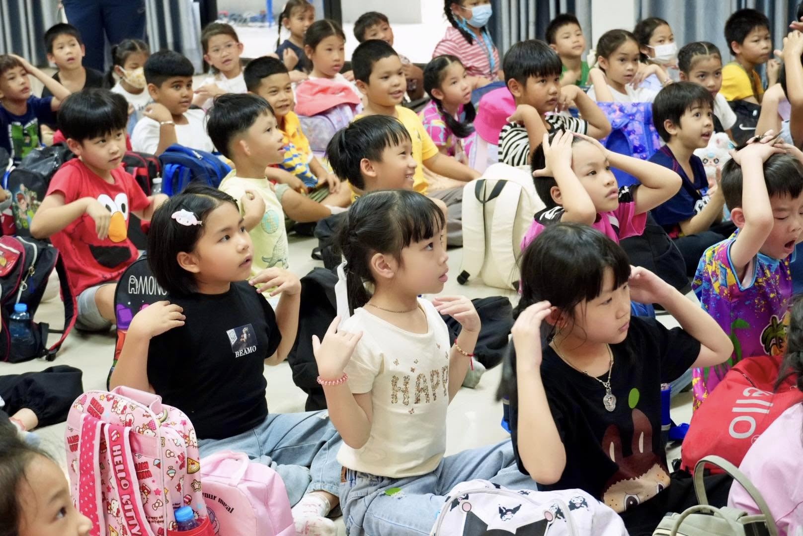 โรงเรียนปรีชานุศาสน์