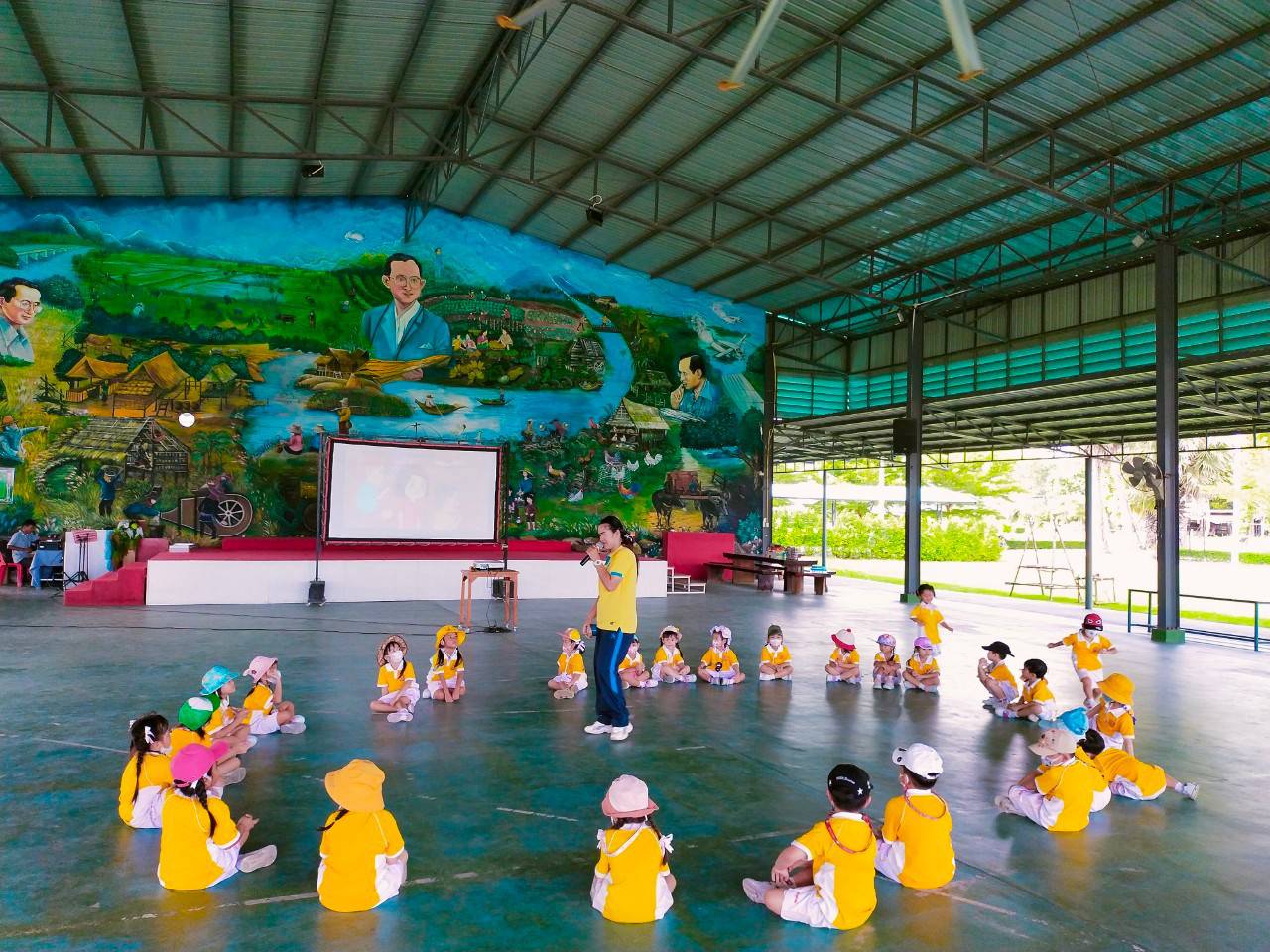 โรงเรียนปรีชานุศาสน์