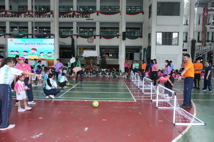โรงเรียนปรีชานุศาสน์