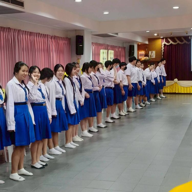 โรงเรียนปรีชานุศาสน์