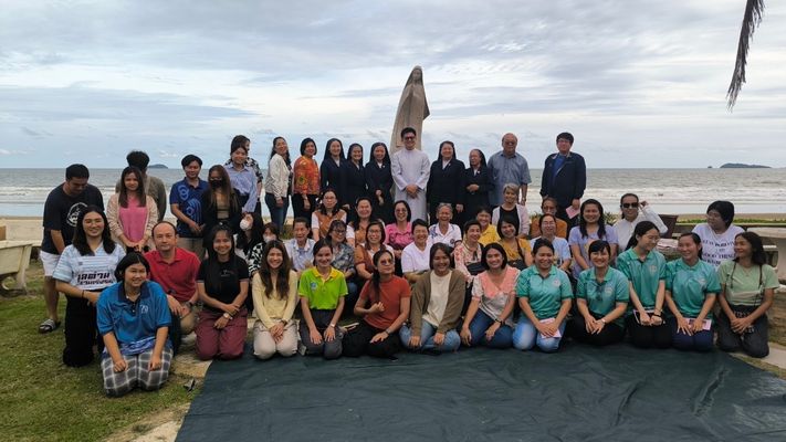 โรงเรียนปรีชานุศาสน์