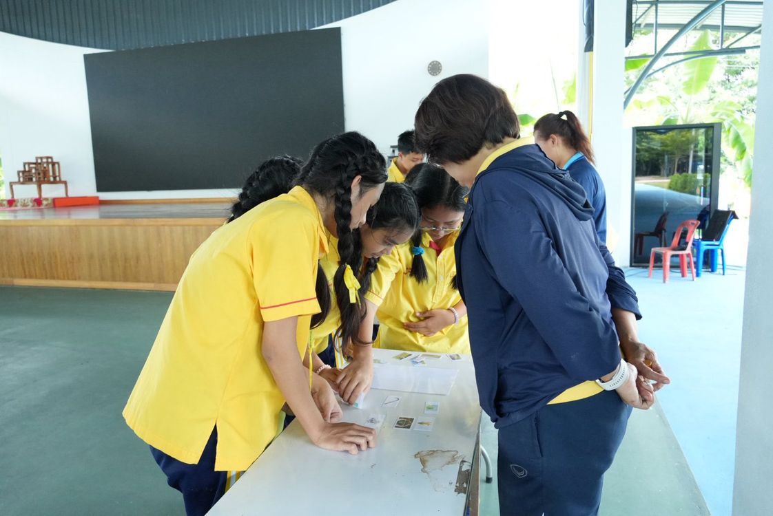 โรงเรียนปรีชานุศาสน์