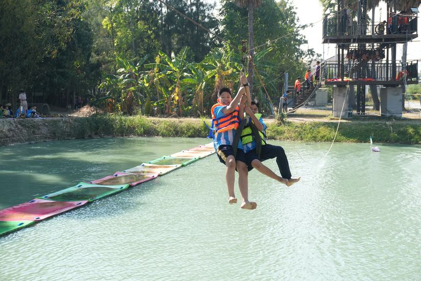 โรงเรียนปรีชานุศาสน์