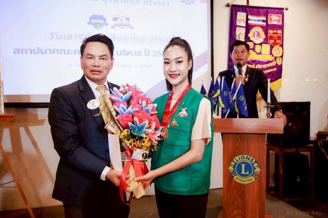 โรงเรียนปรีชานุศาสน์