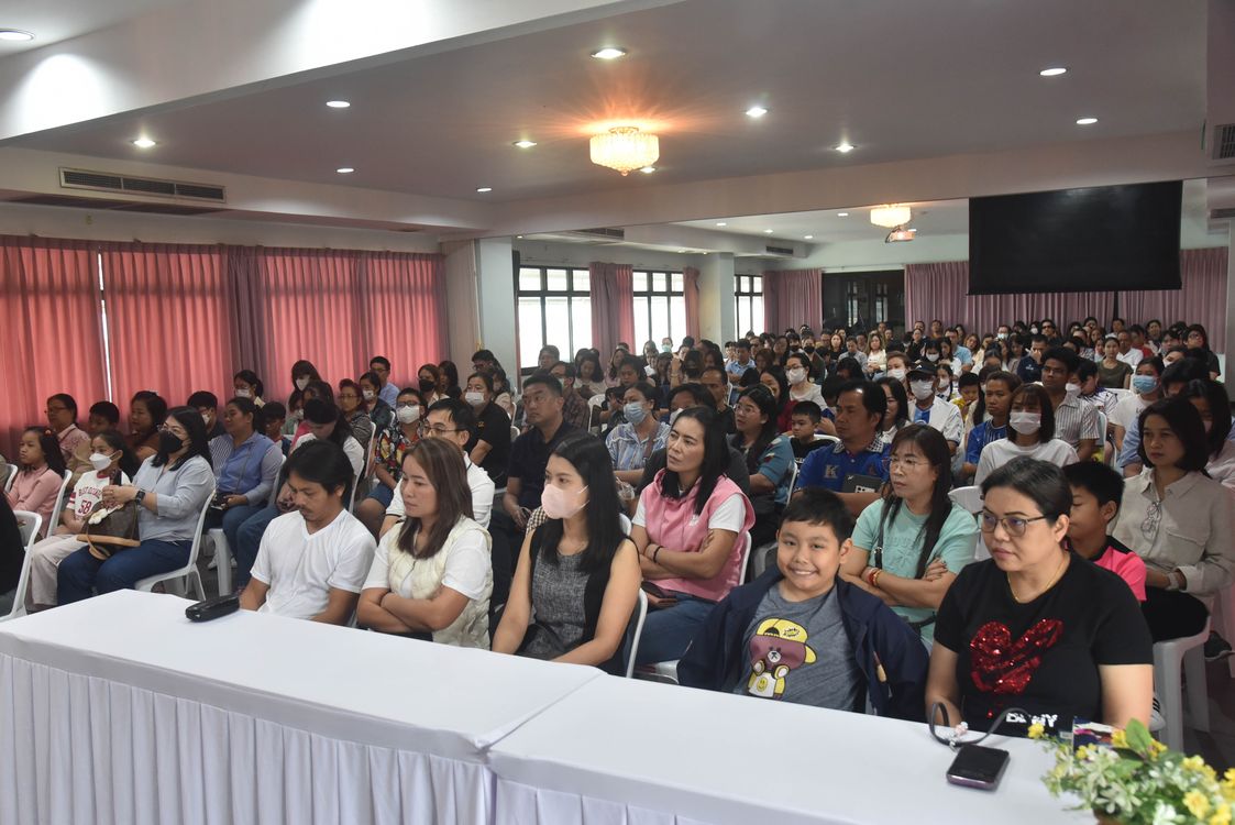โรงเรียนปรีชานุศาสน์